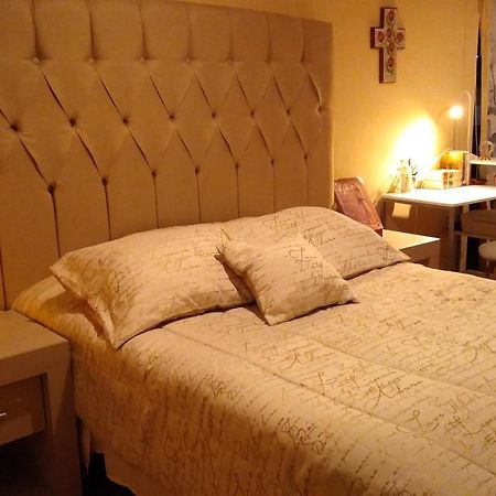 Habitacion Matrimonial Con Cama Y Sofa Para Cuatro Personas Tlaxcalancingo Bagian luar foto