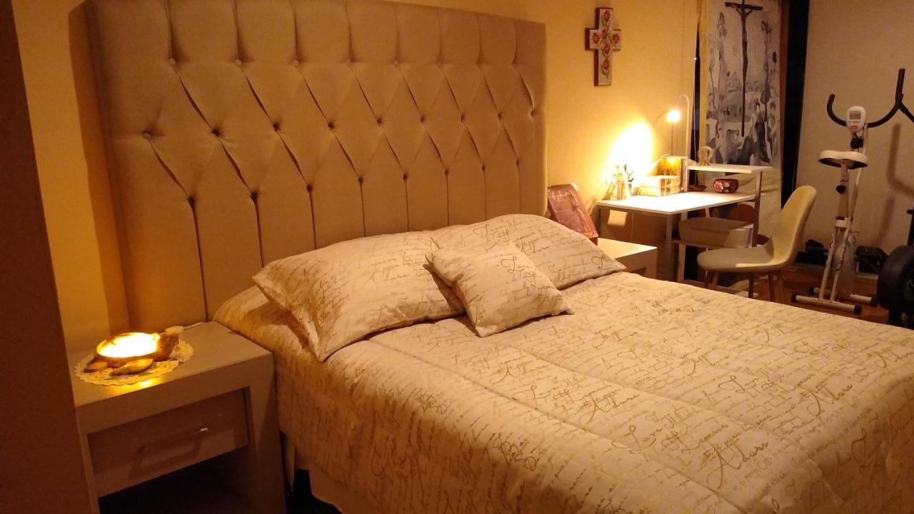 Habitacion Matrimonial Con Cama Y Sofa Para Cuatro Personas Tlaxcalancingo Bagian luar foto