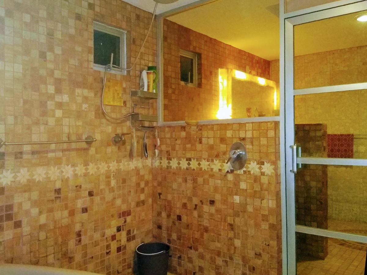 Habitacion Matrimonial Con Cama Y Sofa Para Cuatro Personas Tlaxcalancingo Bagian luar foto